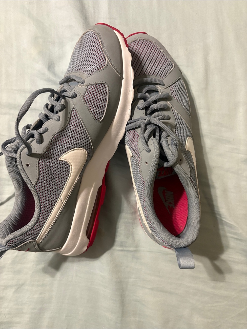 Nike Women's Gray and Pink Mesh Running Shoes size 12